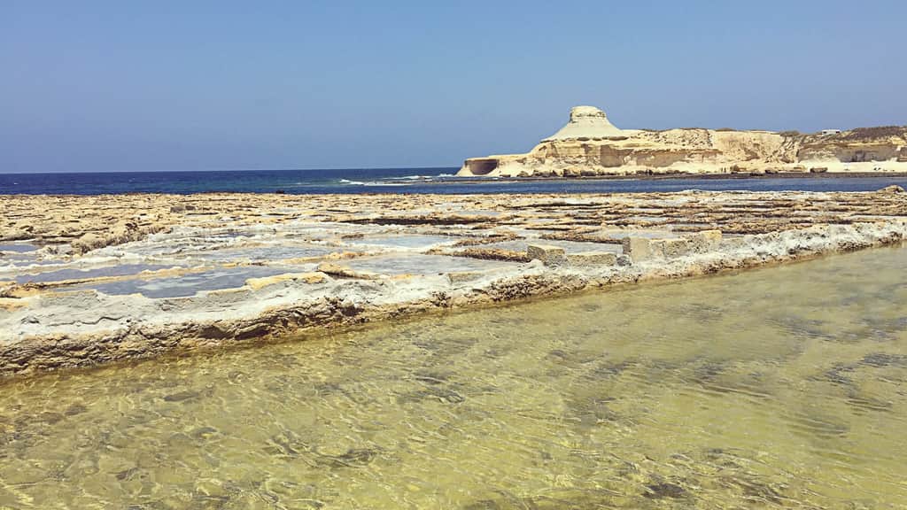 Xwejni Bay