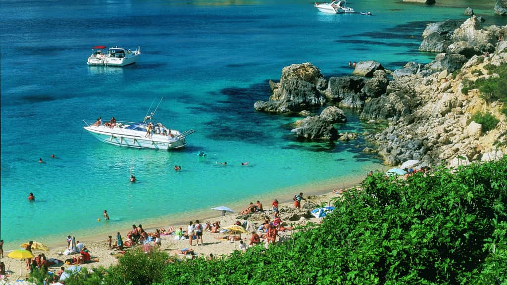Paradise Bay beach in Malta